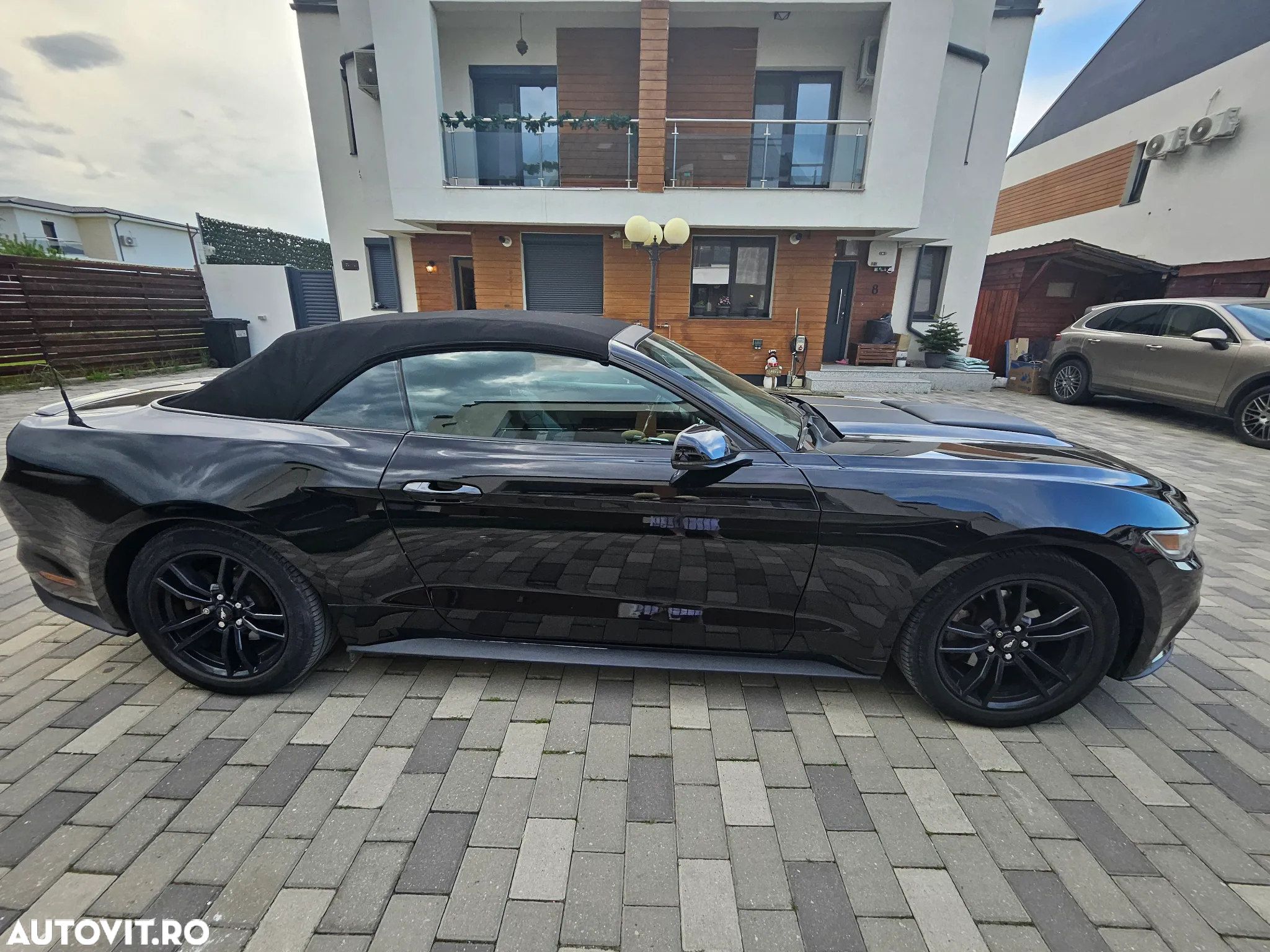 Ford Mustang Cabrio 2.3 Eco Boost - 6