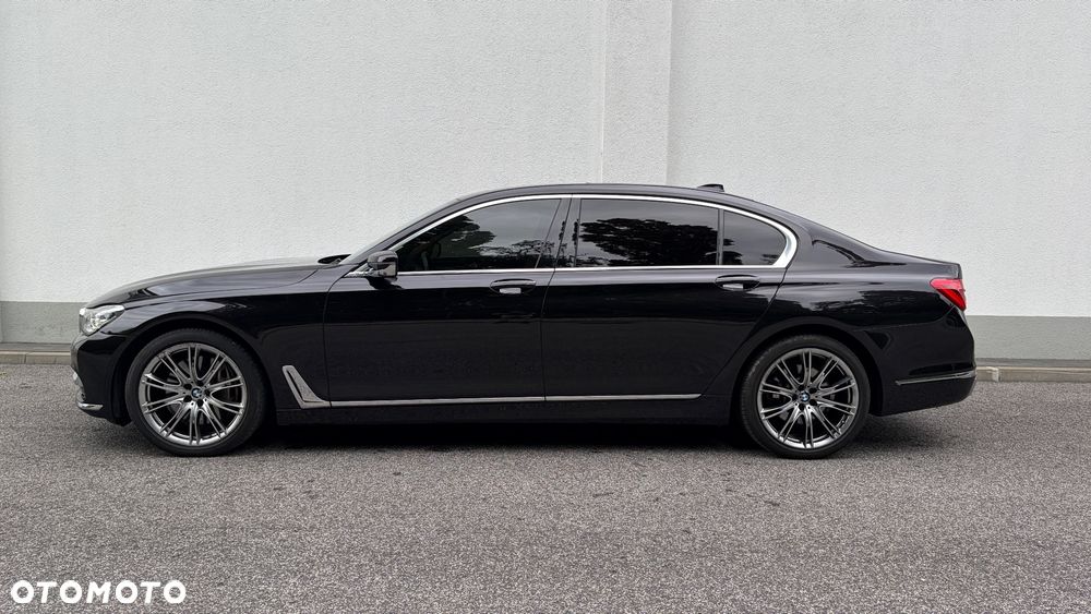 BMW Seria 7 750Li xDrive - 7