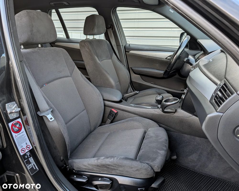 BMW X1 xDrive20d Sport Line - 7