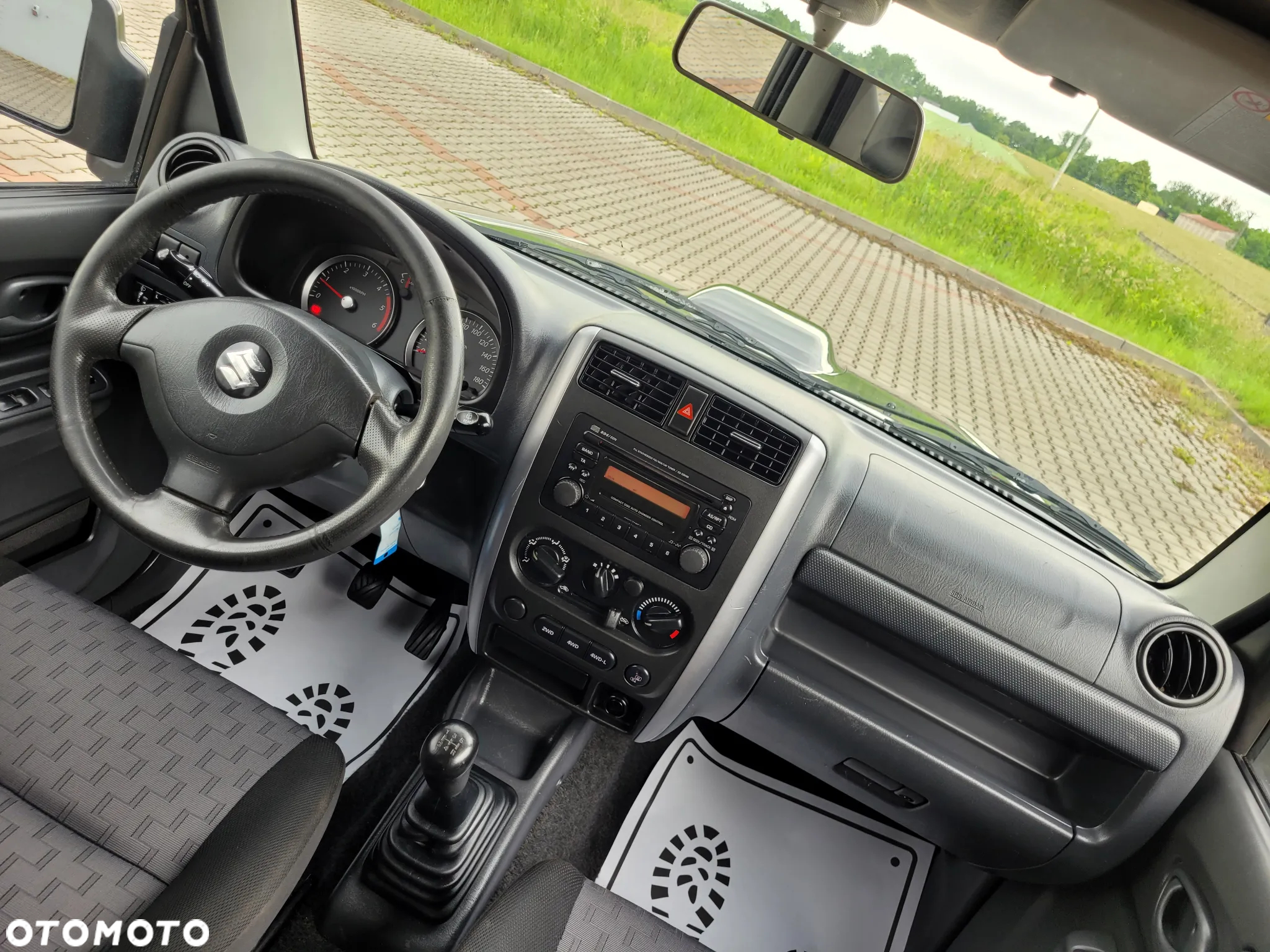 Suzuki Jimny 1.5 DDiS Club - 24