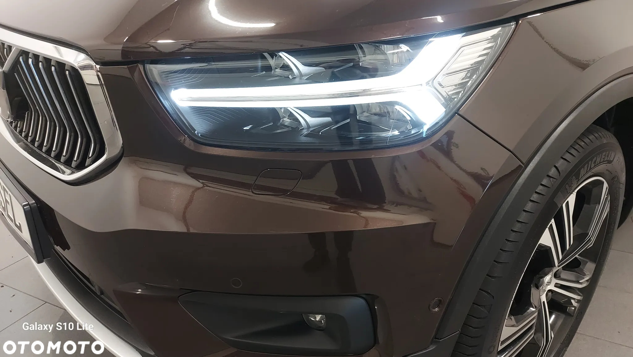 Volvo XC 40 D4 AWD Geartronic R-Design - 12