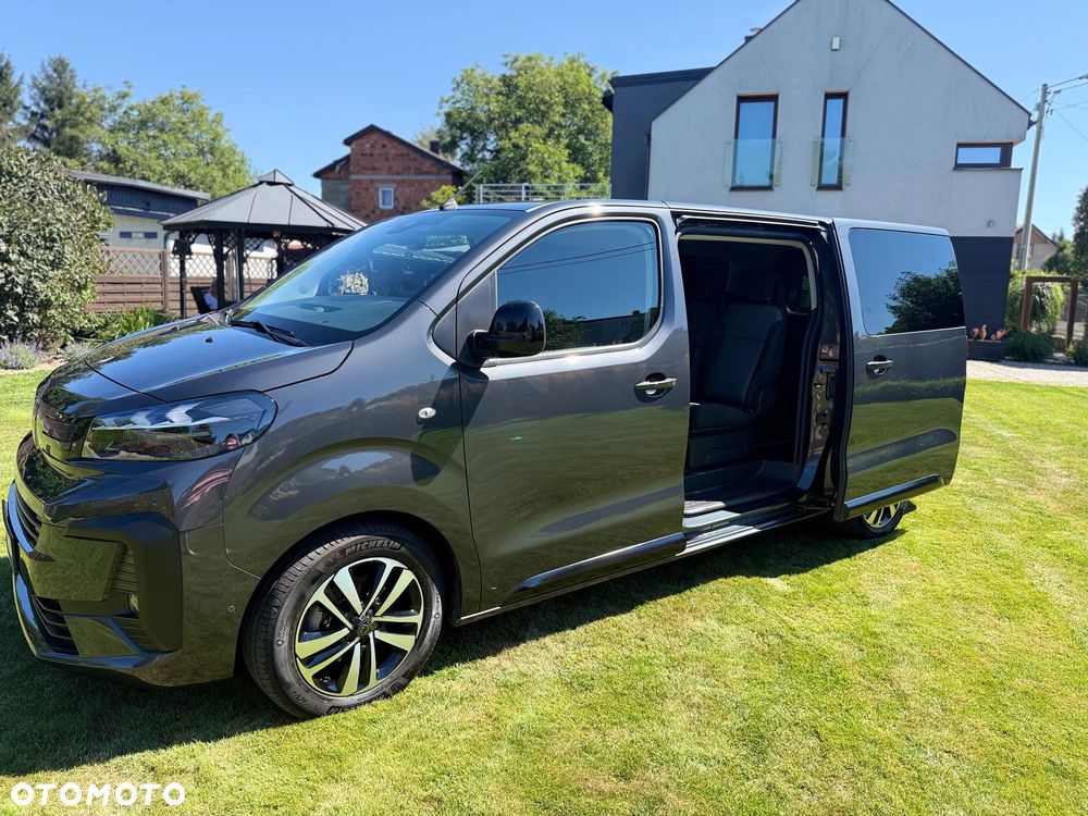 Peugeot Traveller 2.0 BlueHDi Long Business EAT8 - 8