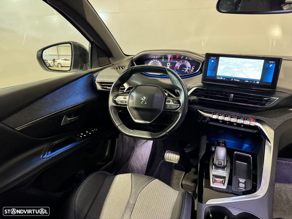 Peugeot 3008 1.5 BlueHDi Allure Pack EAT8 - 38