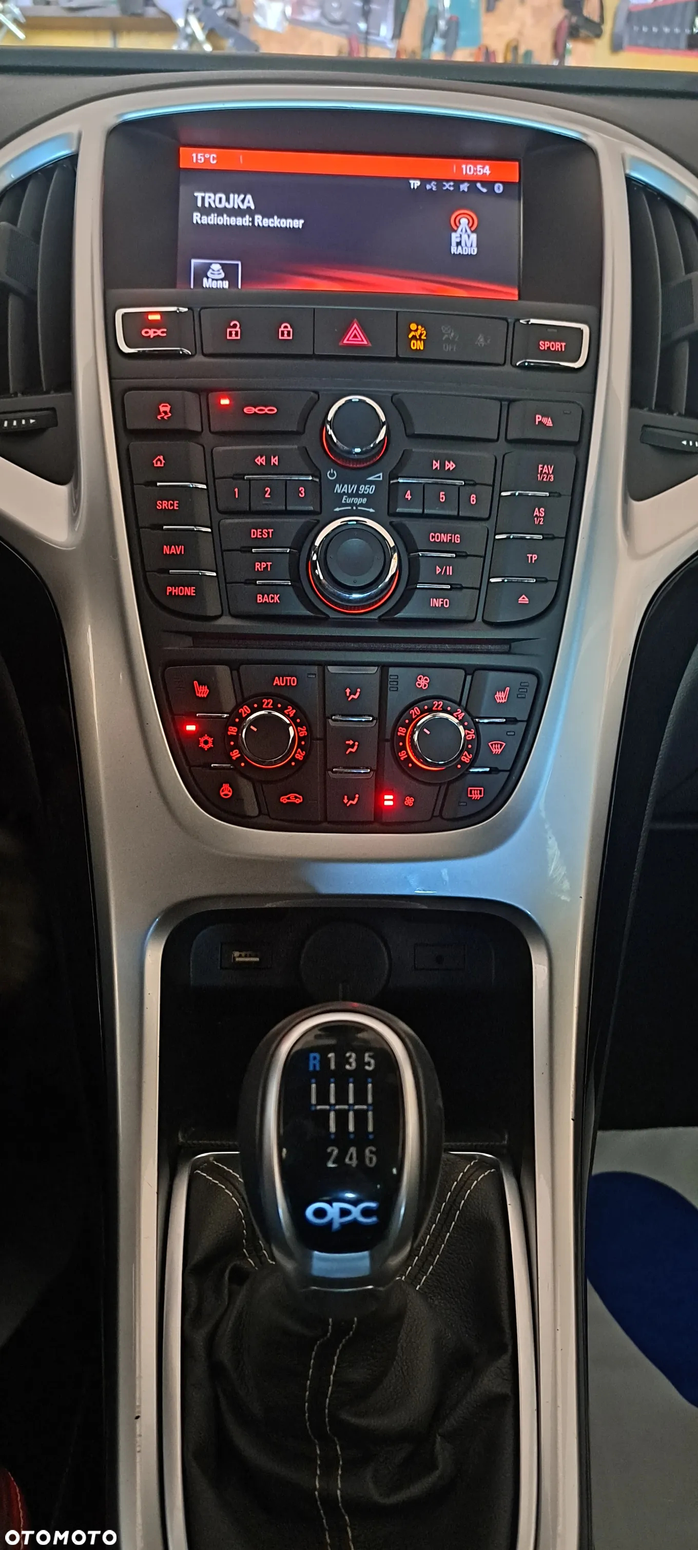 Opel Astra OPC Start/Stop - 17
