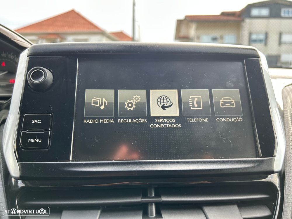 Peugeot 208 1.6 BlueHDi Style - 23