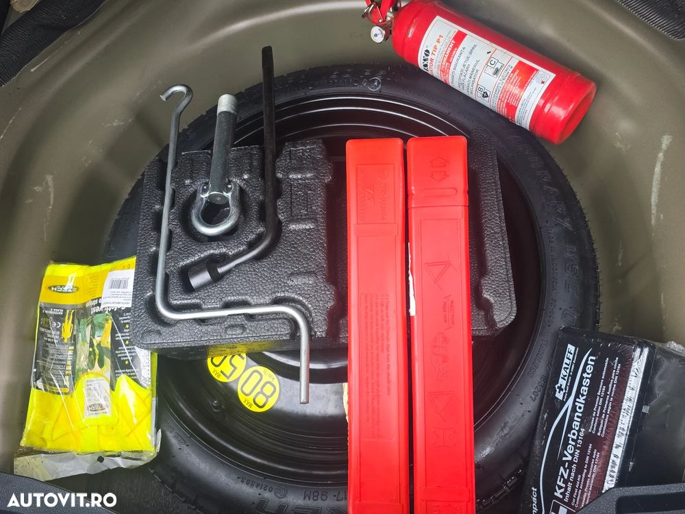 Toyota Corolla 1.6 Valvematic Terra - 16