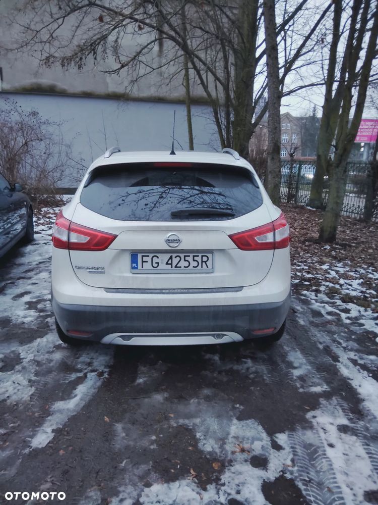 Nissan Qashqai 1.6 DCi N-Connecta EU6 - 11