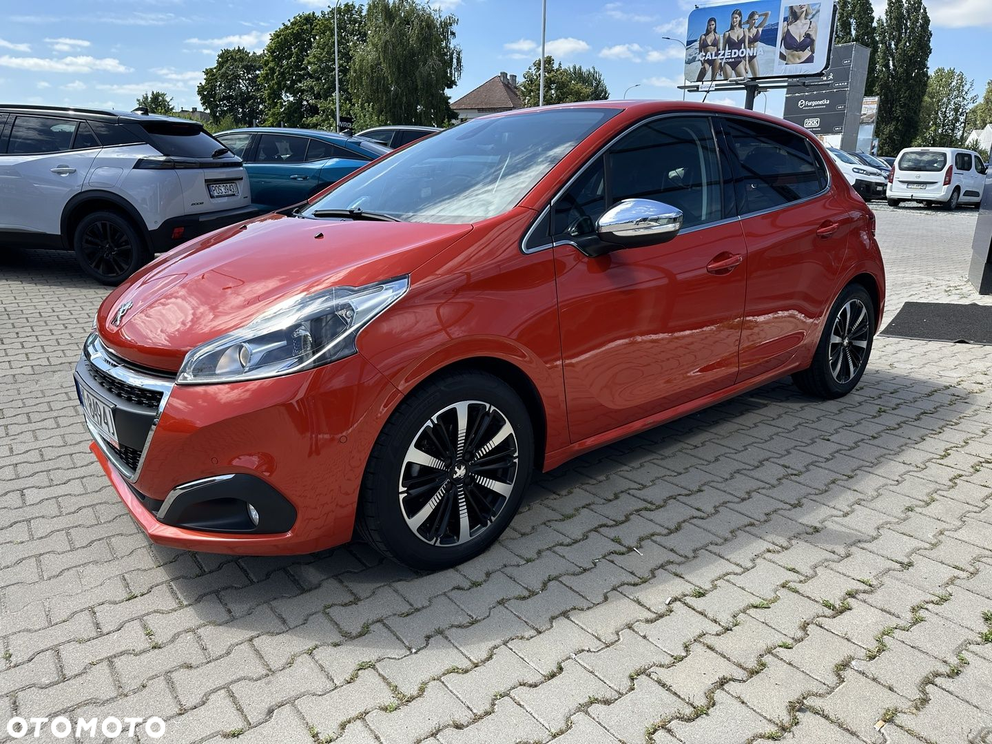 Peugeot 208 - 6