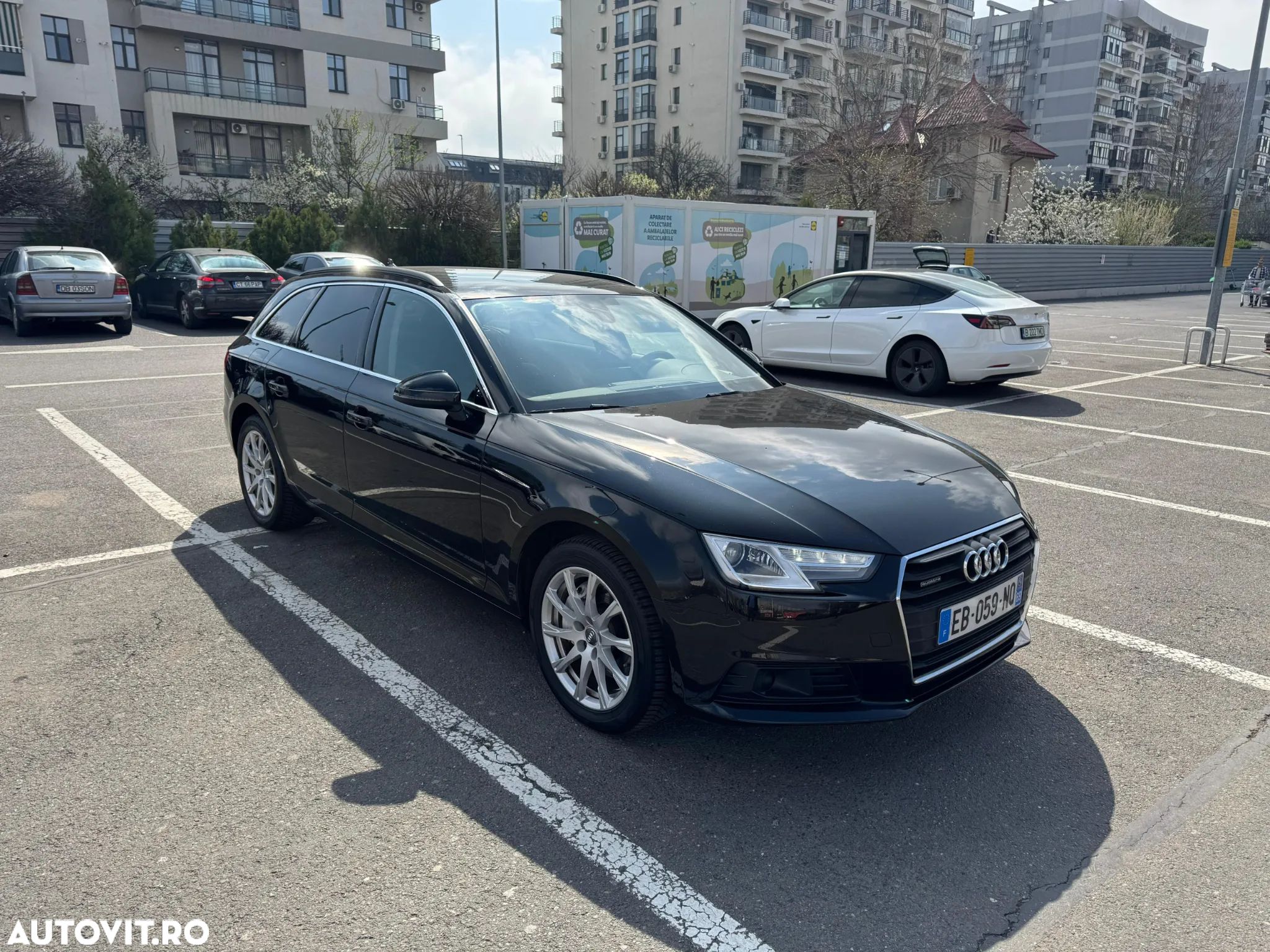 Audi A4 Avant 2.0 40 TDI quattro S tronic Advanced - 1