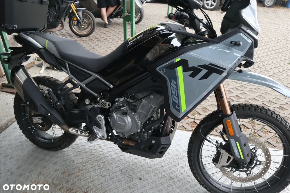 CFMoto 450MT