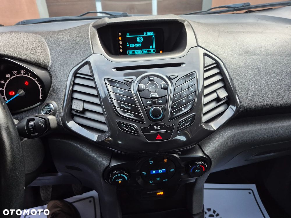 Ford EcoSport 1.5 TDCi TITANIUM - 12