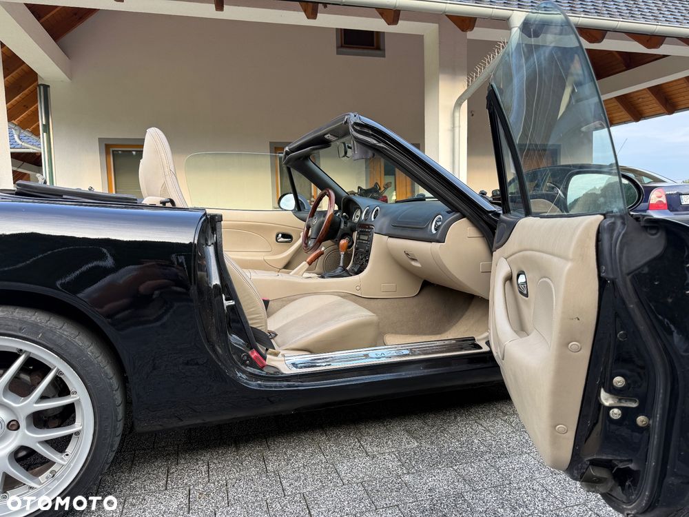 Mazda MX-5 1.8 16V - 16