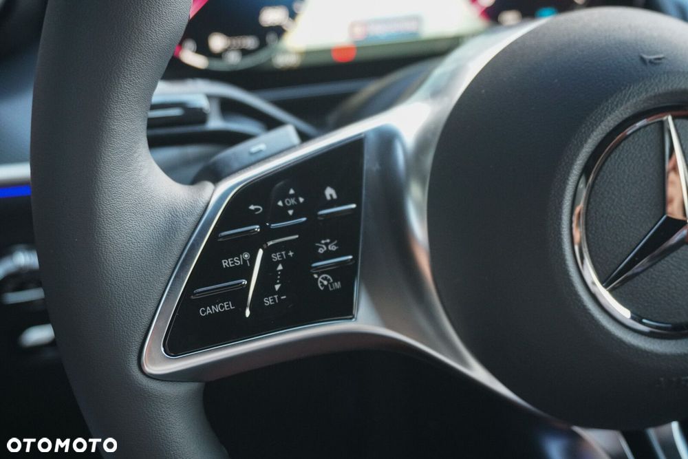 Mercedes-Benz GLC - 10