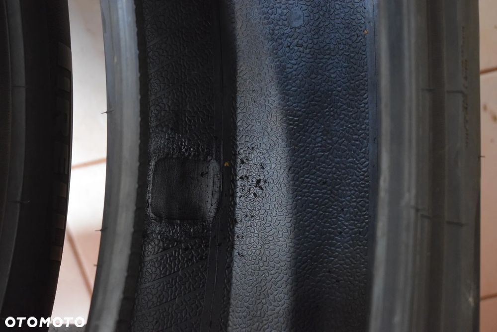 R17 205/60 Pirelli Sottozero 3 * - 9