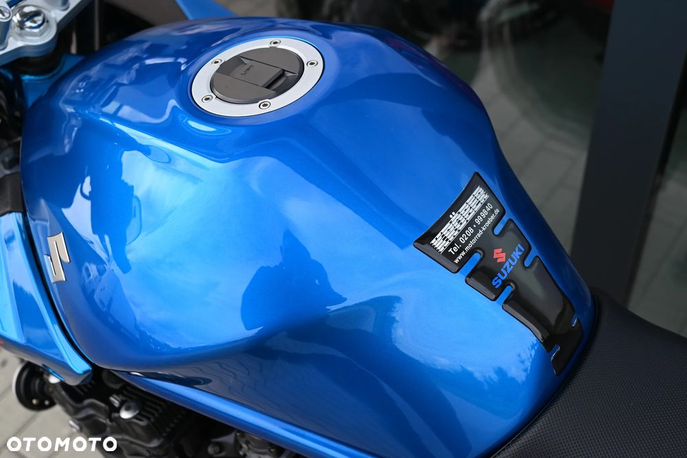 Suzuki Bandit - 22