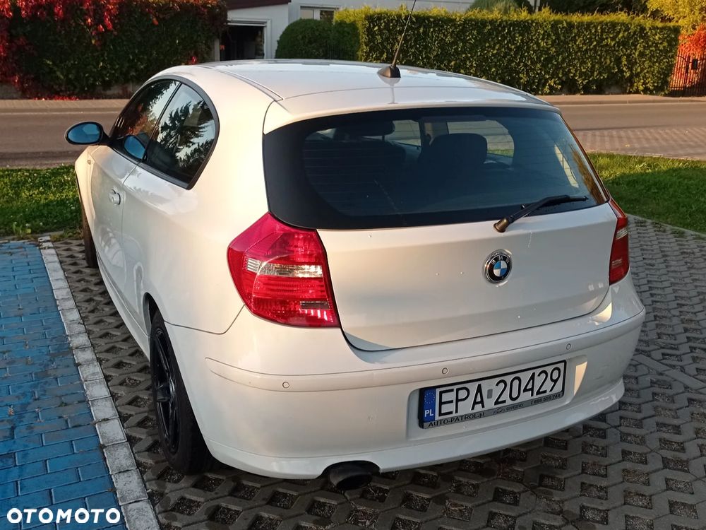 BMW Seria 1 116i - 14