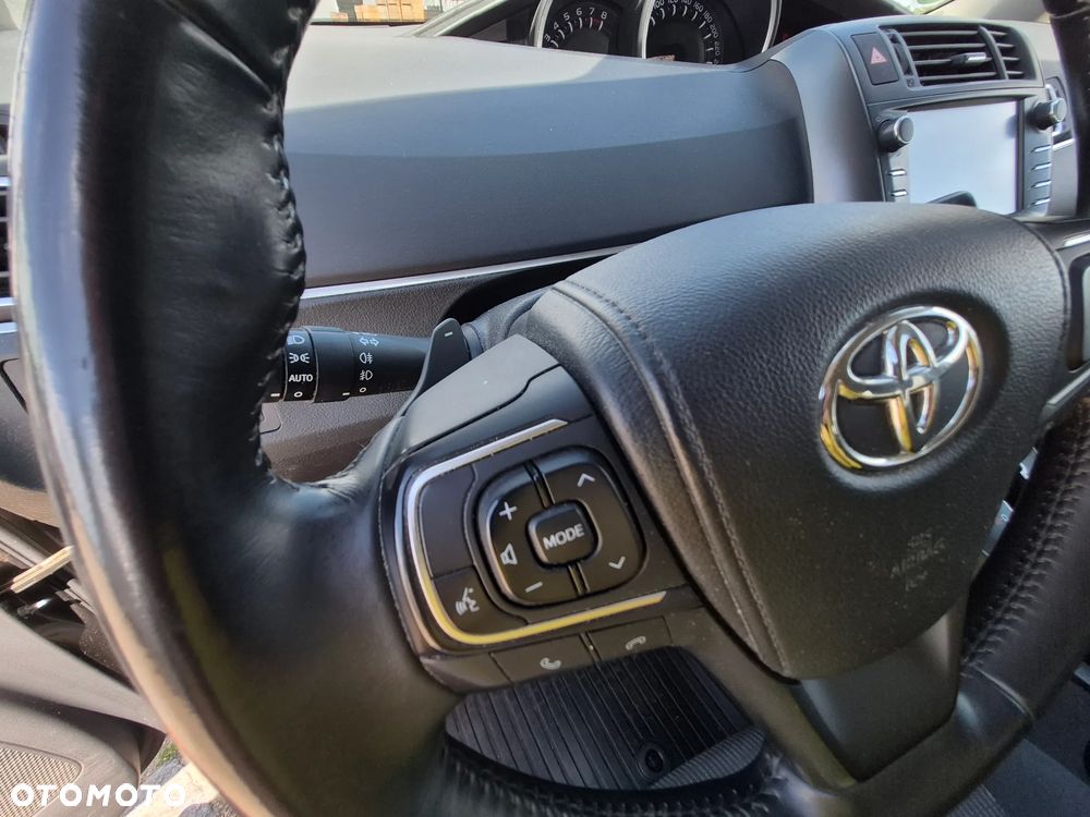 Toyota Verso 1.8 Prestige EU5 MS - 18