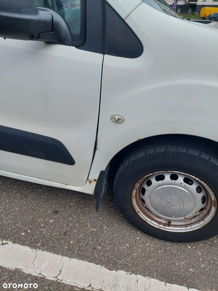 Citroën BERLINGO - 19