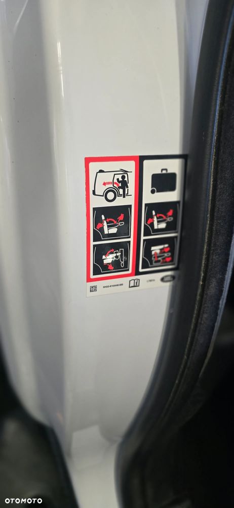 Land Rover Discovery - 11