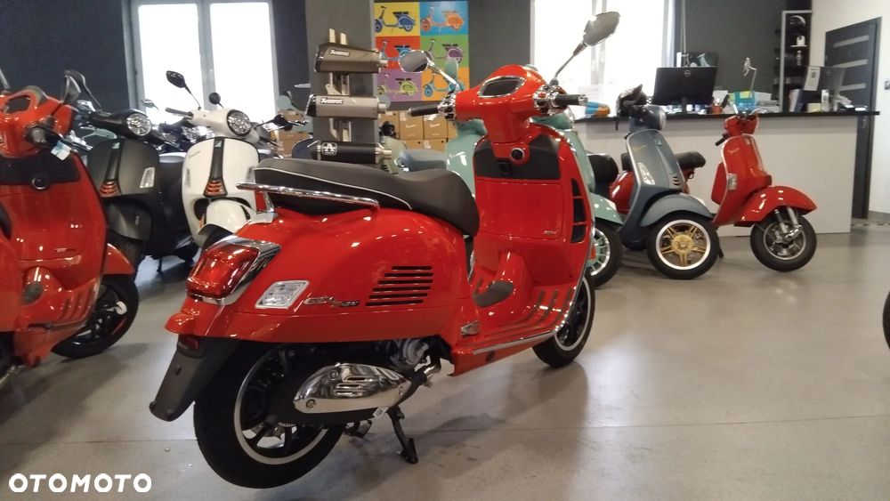 Vespa GTS - 3