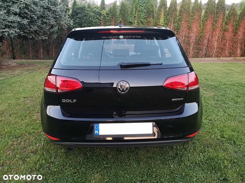 Volkswagen Golf 1.6 TDI BlueMotion Trendline - 4