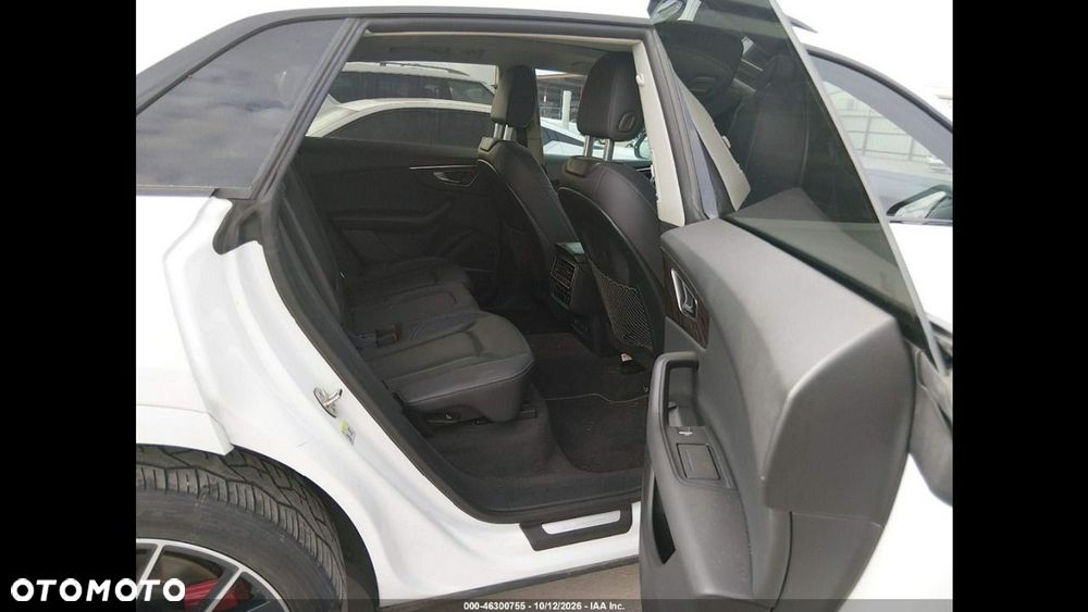 Audi Q8 55 TFSI quattro tiptronic - 10