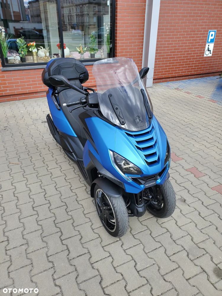Peugeot Metropolis - 4