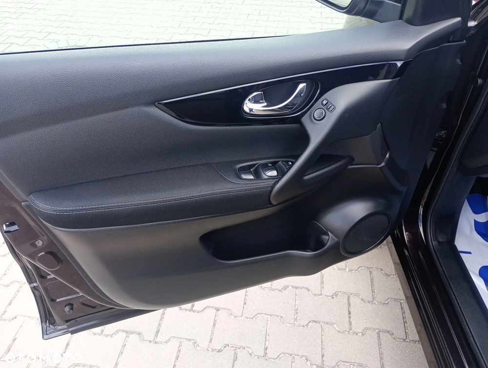Nissan Qashqai - 16