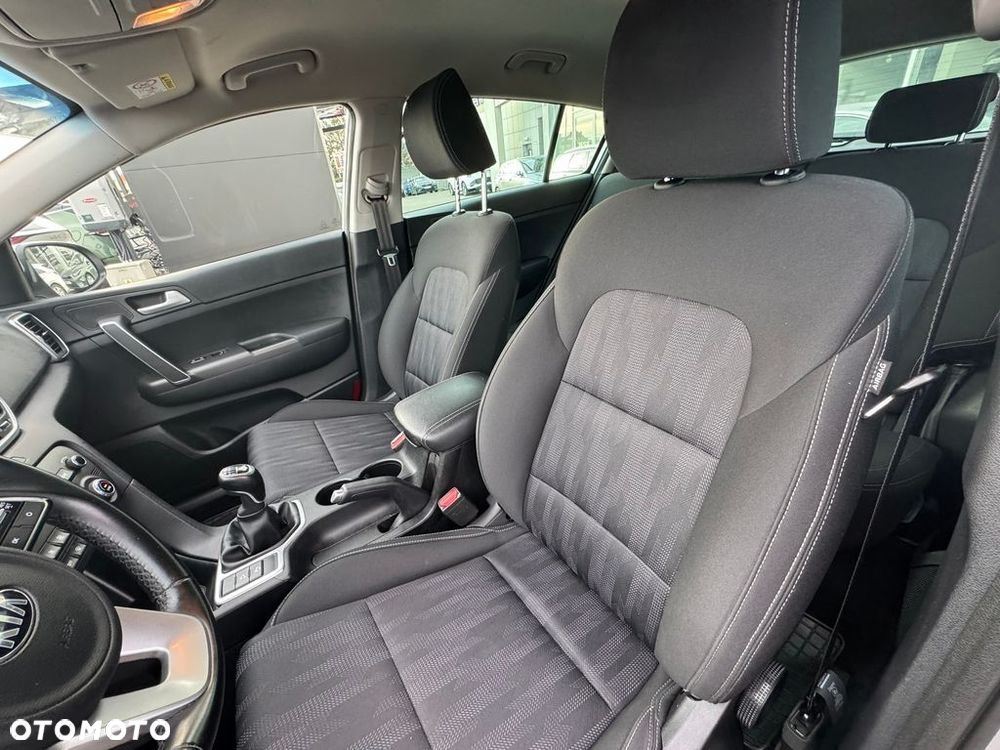 Kia Sportage - 10