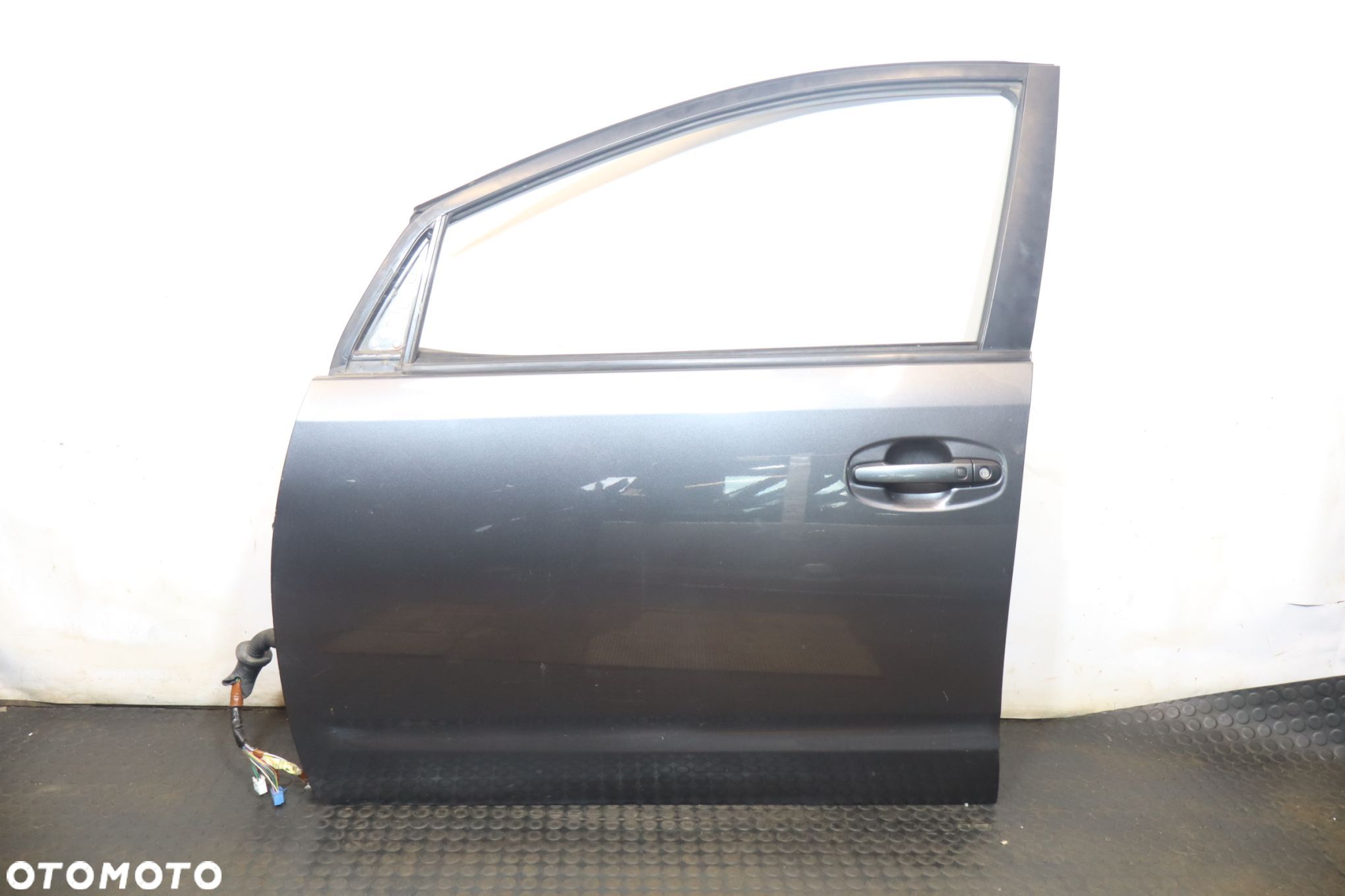 DRZWI LEWY PRZÓD TOYOTA PRIUS II 1G3 5HB - 1