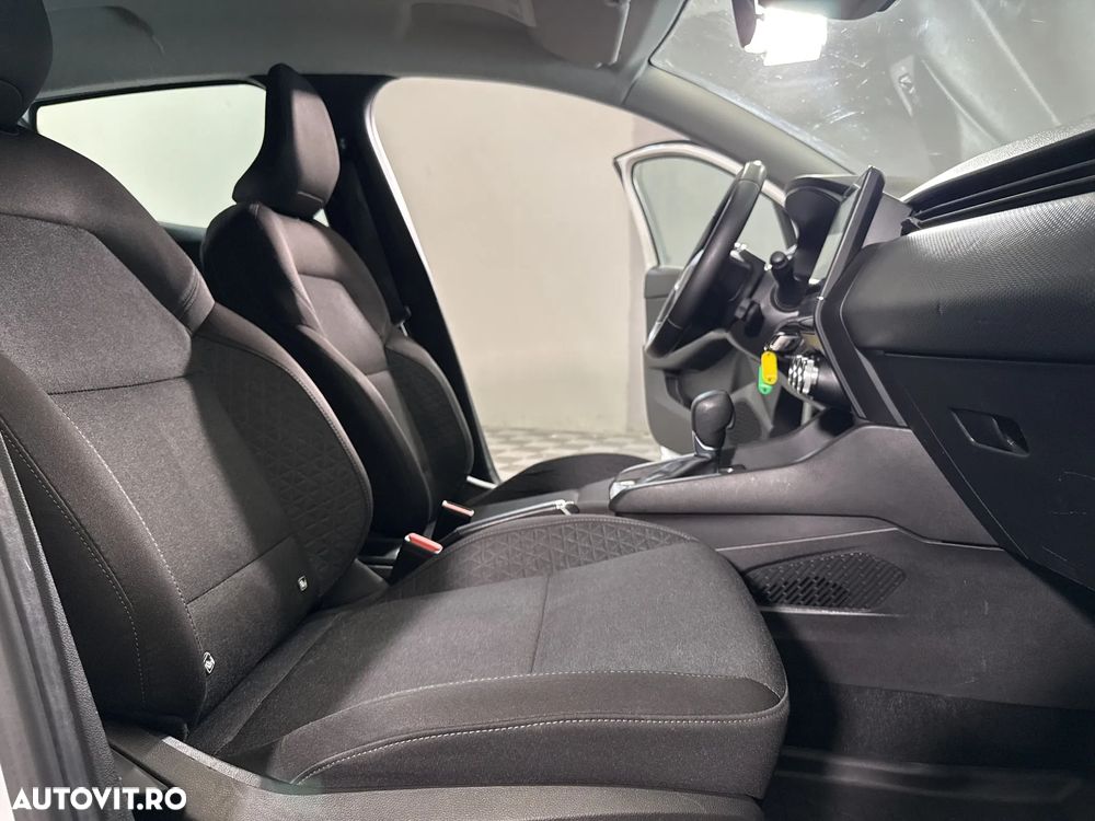 Renault Clio - 12