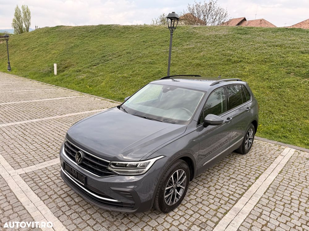 Volkswagen Tiguan 2.0 TDI SCR DSG IQ.DRIVE - 9