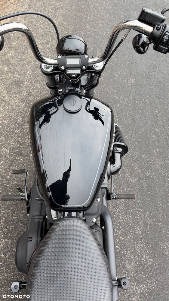 Harley-Davidson Softail Street Bob - 11