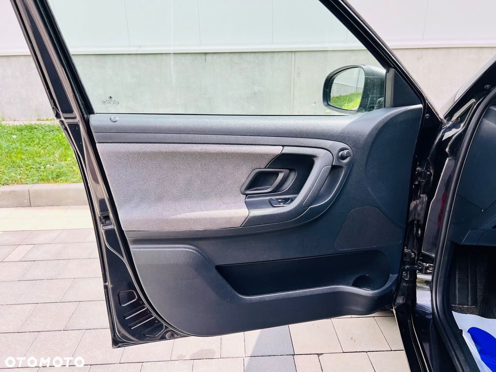 Skoda Fabia 1.2 HTP COOL EDITION - 21