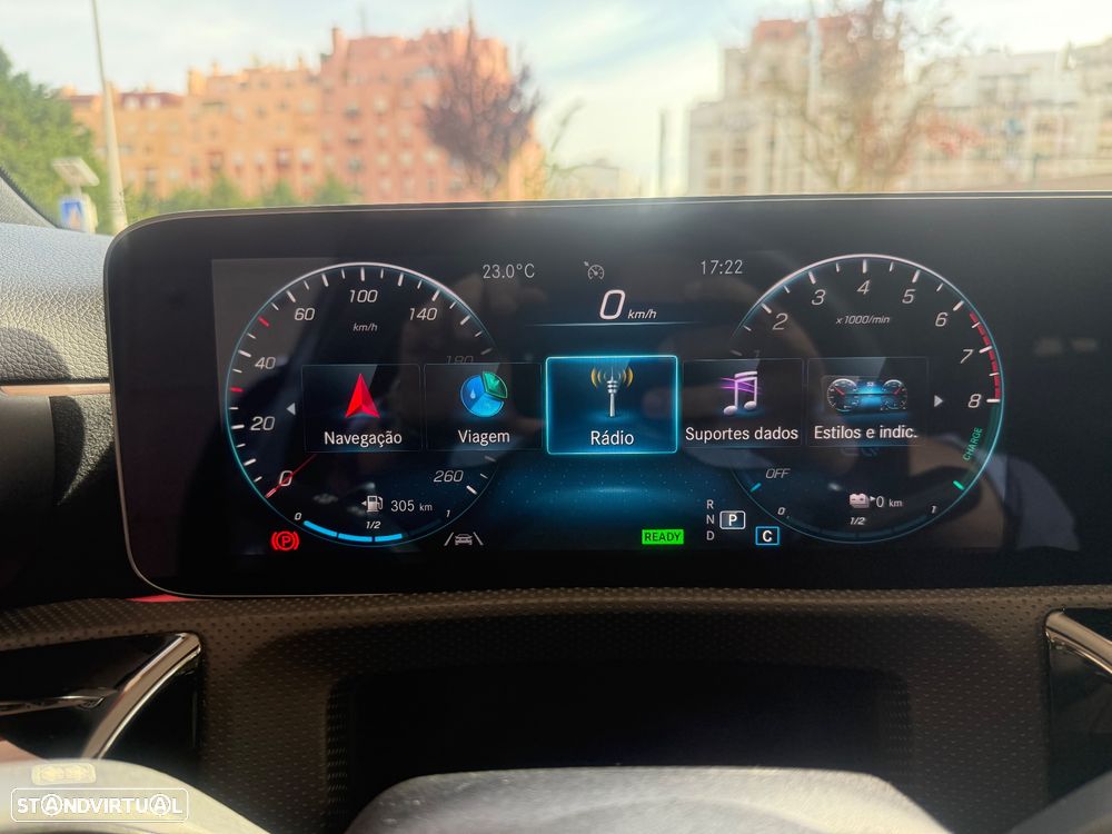 Mercedes-Benz A 250 e AMG Line - 48