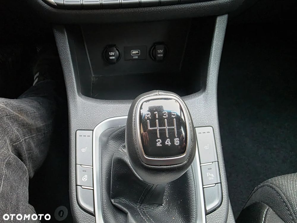 Hyundai i30 1.0 T-GDI Intro Edition - 21