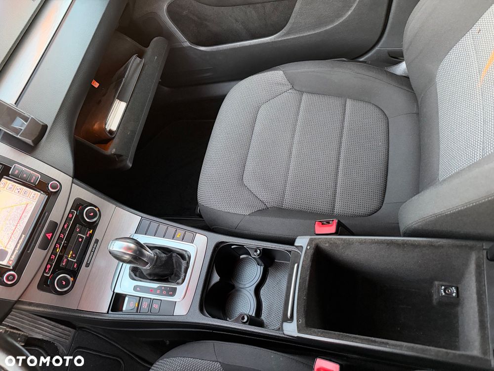 Volkswagen Passat Variant 1.4 TSI BMT Comfortline DSG - 35