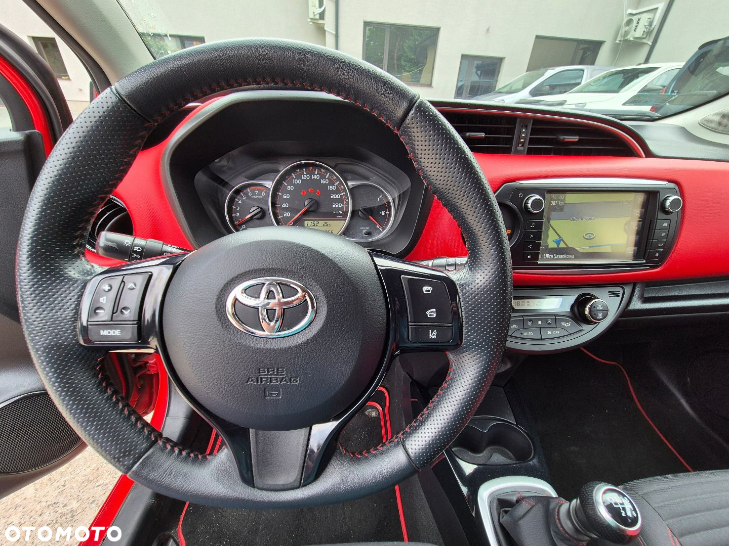 Toyota Yaris - 9