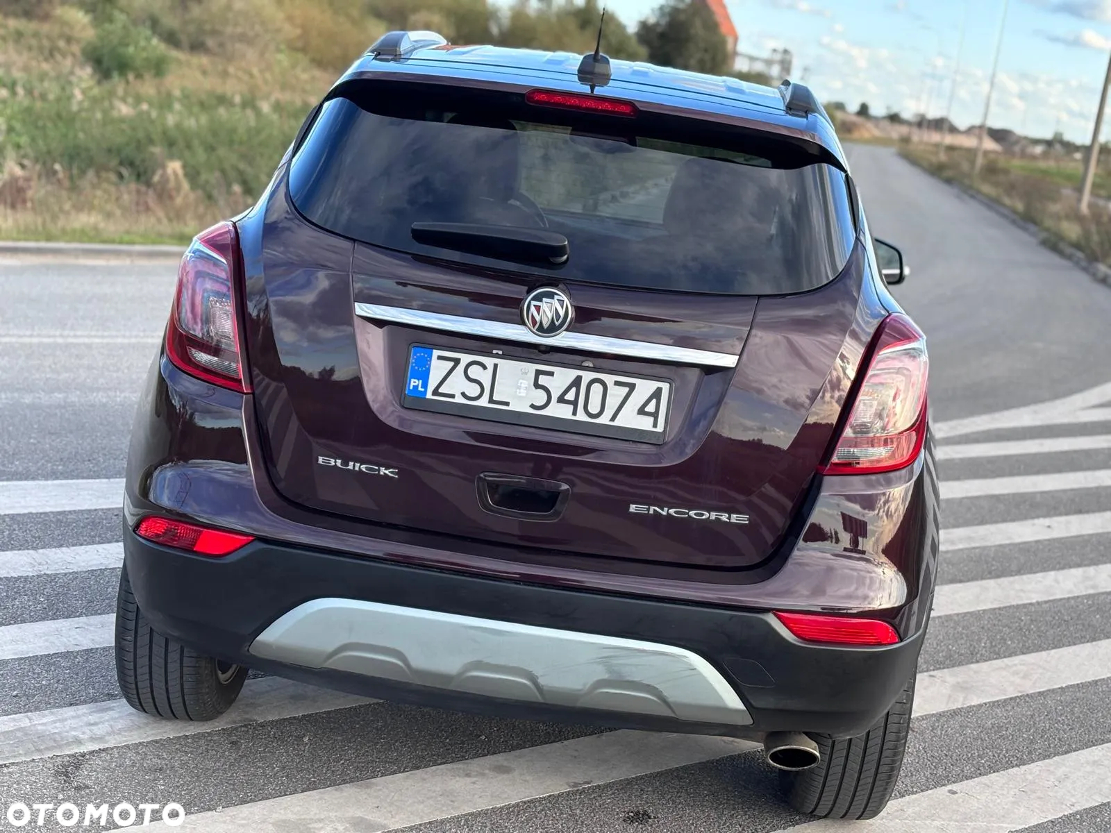 Buick Encore - 32