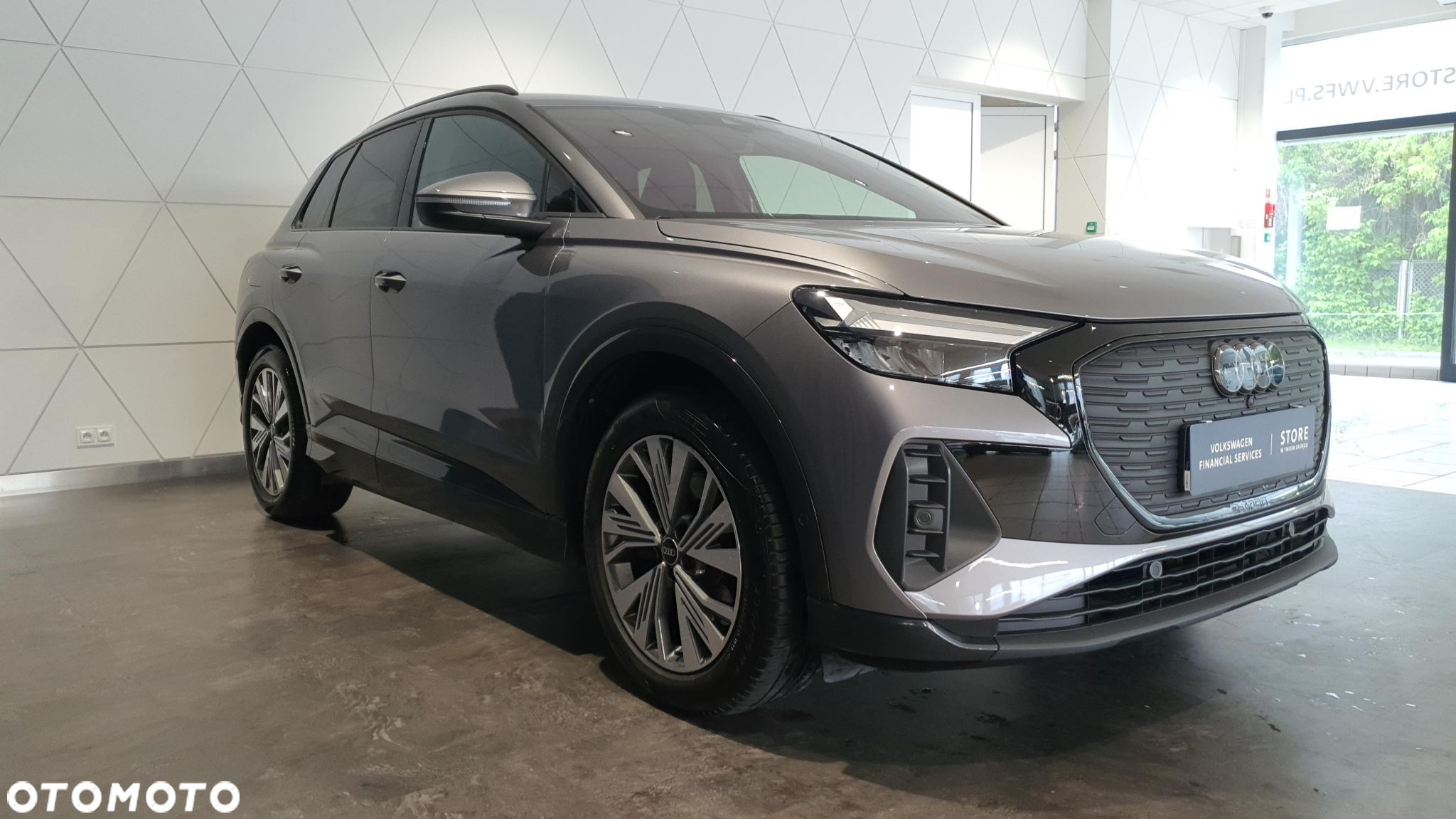 Audi Q4 e-tron - 7