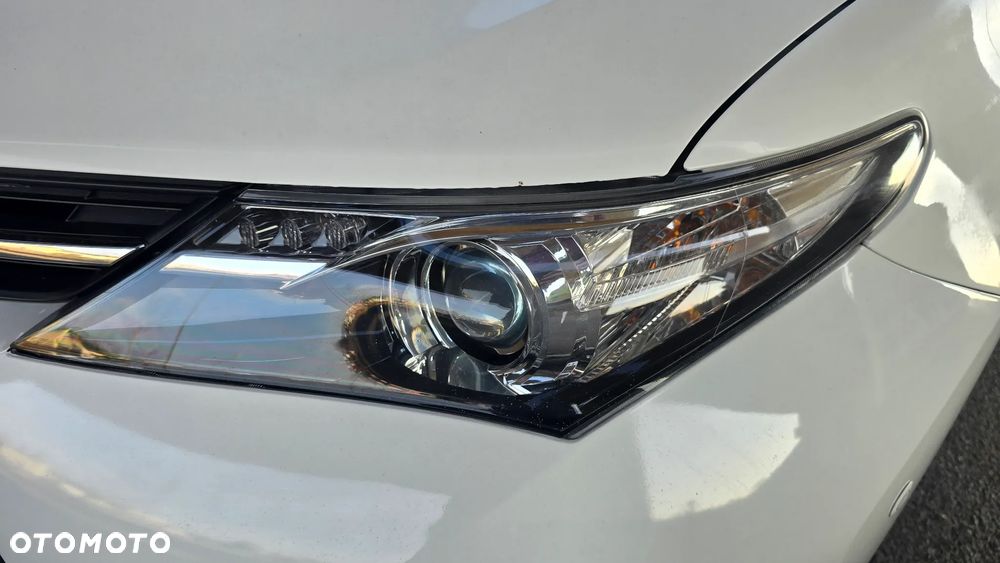 Toyota Auris 1.6 Valvematic Multidrive S Comfort - 10