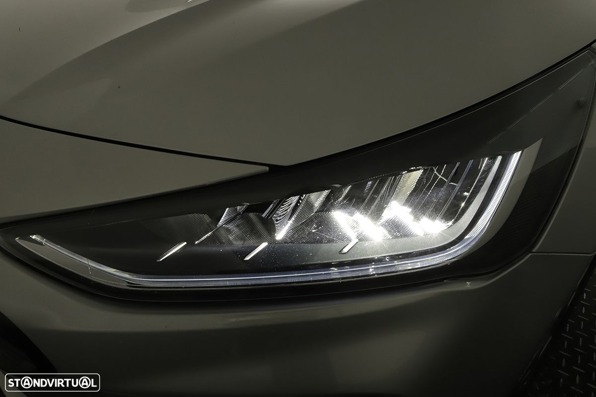 Ford Focus 1.0 EcoBoost MHEV ST-Line - 6
