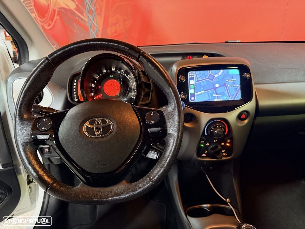 Toyota Aygo 1.0 X-Play+X-Touch - 11