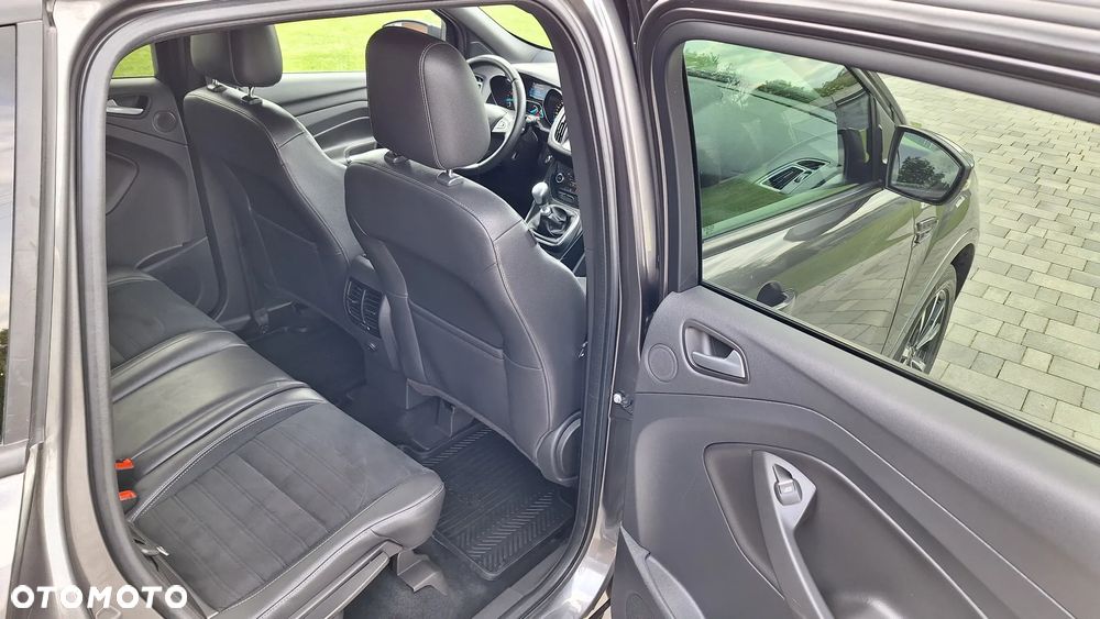 Ford Kuga 1.5 EcoBoost FWD ST-Line - 30