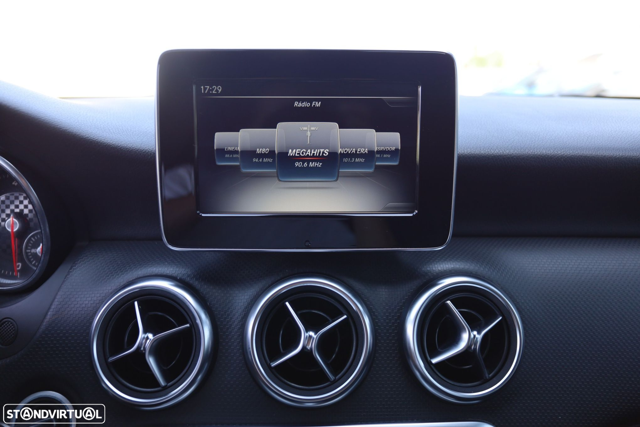 Mercedes-Benz A 180 d Urban - 10