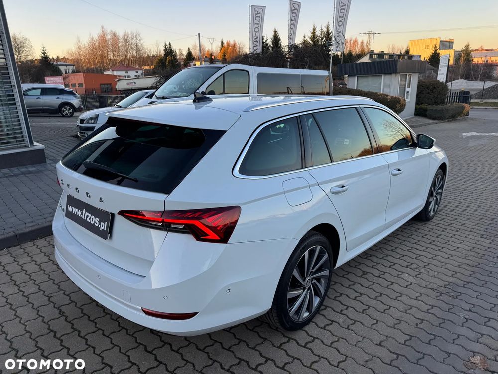 Skoda Octavia 2.0 TDI SCR Style DSG - 6