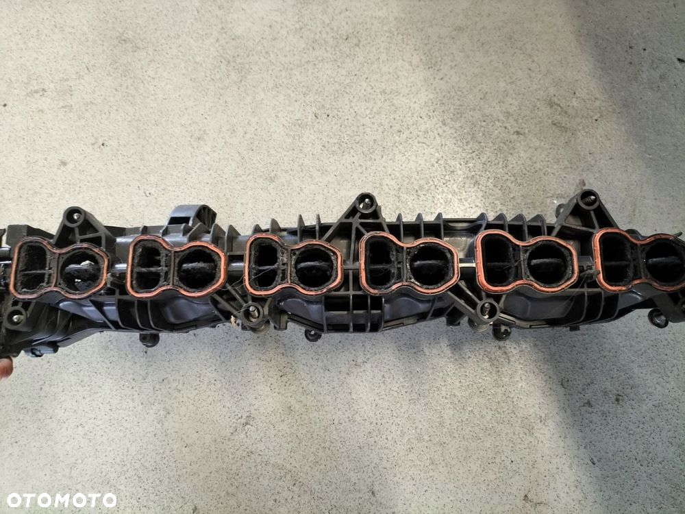 BMW OE 7811909 10 kolektor ssący - 2