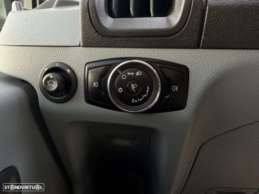 Ford Transit 2.2 TDCi 100 L3H3 - 19