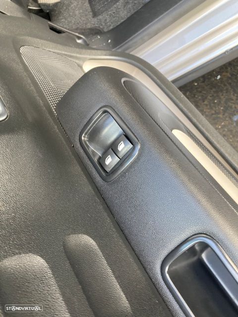 Citroën C3 1.2 PureTech C-Series - 28