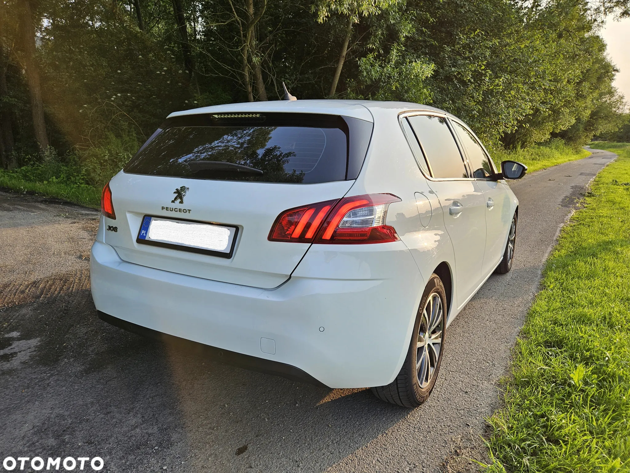 Peugeot 308 1.6 e-HDi Style STT - 9